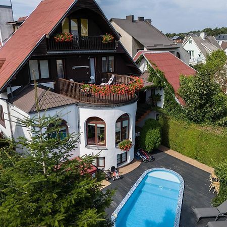 Po Kastonu & Spa Паланга Екстериор снимка